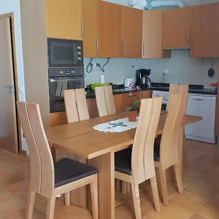 Sunshine - Golfplayer And Holidays Lagos